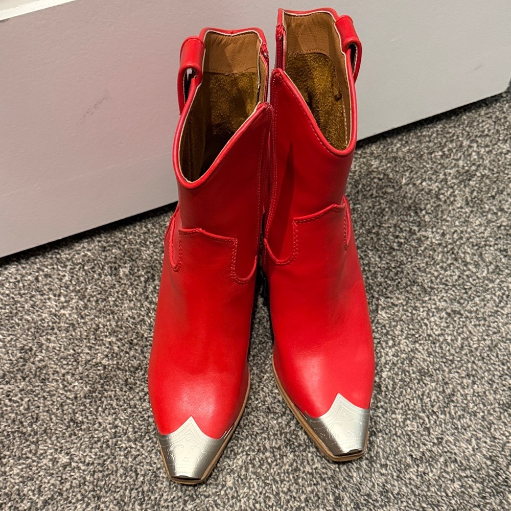 BEAST FASHION Red Ankle Boots with Silver Tips